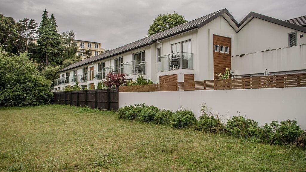 building-429354_1280